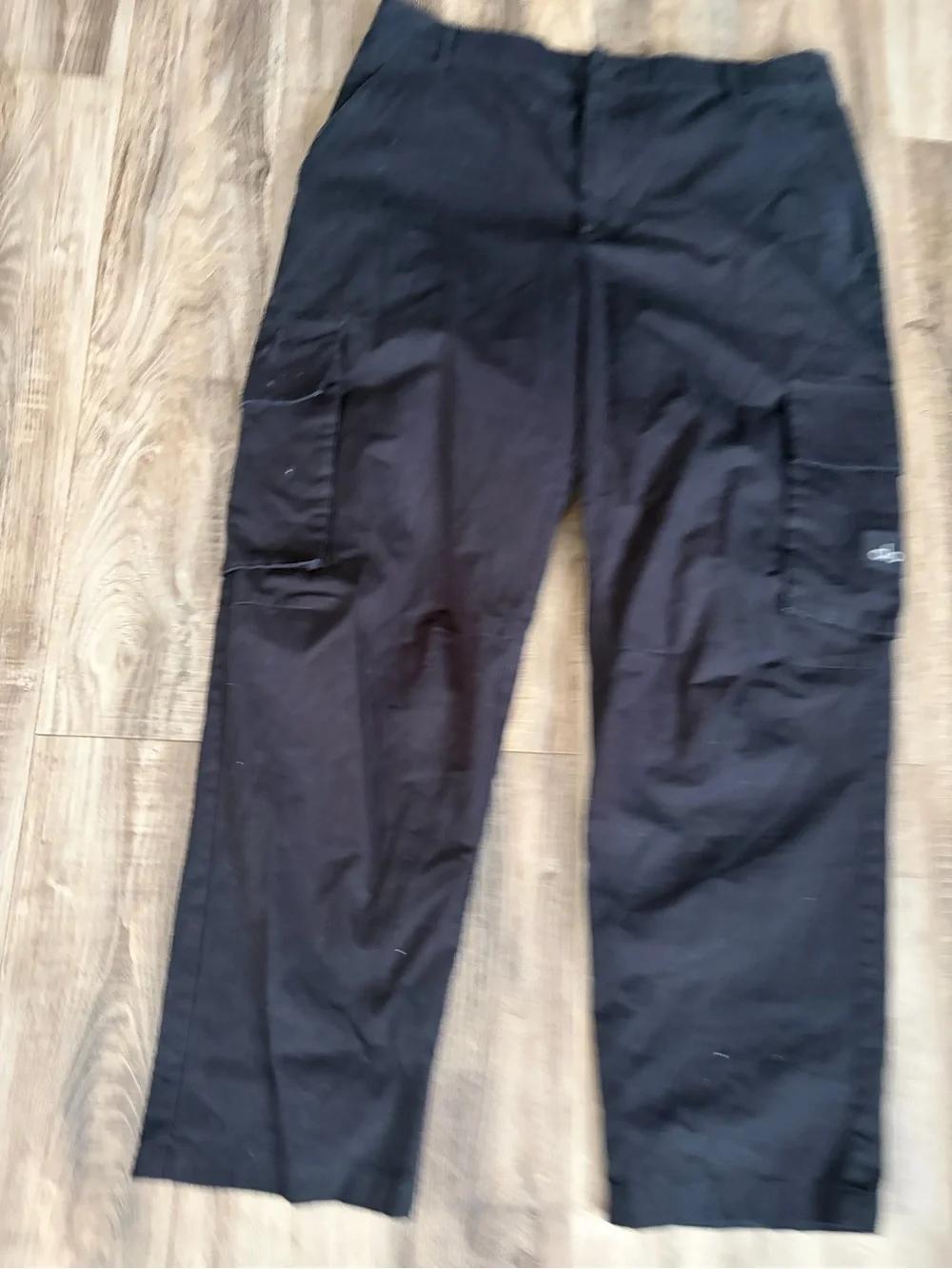 ALO Yoga Men's Cargo Ripstop Trouser Loose Straight Leg Fit